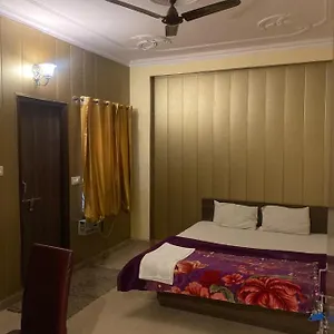 Arvi Varanasi